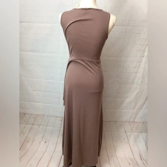 Jessica Simpson bodycon maxi dress (0132) - Picture 4 of 8